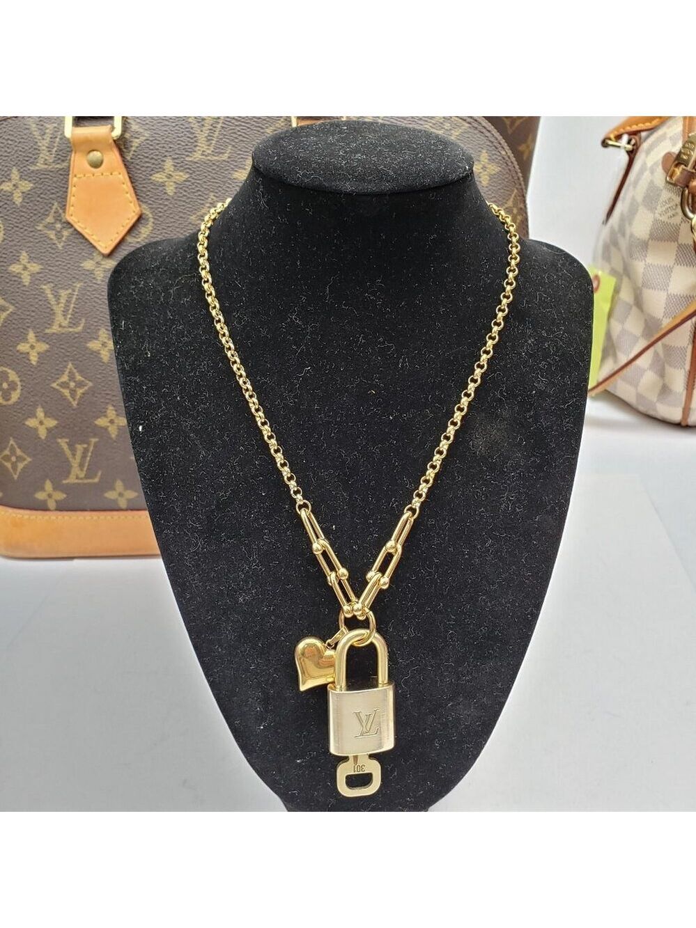 Authentic Louis Vuitton Lock & Key w/ Unbranded Gold Plated Gold Chain Necklace